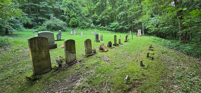 8 Ohio Cemeteries So Haunted Locals Say Don't Go Alone After Dark 8 Ohio Cemeteries So Haunted Locals Say Don't Go Alone After Dark