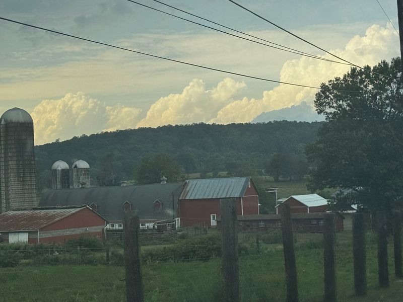 A Back-Roads Detour With Farm-Country Energy
