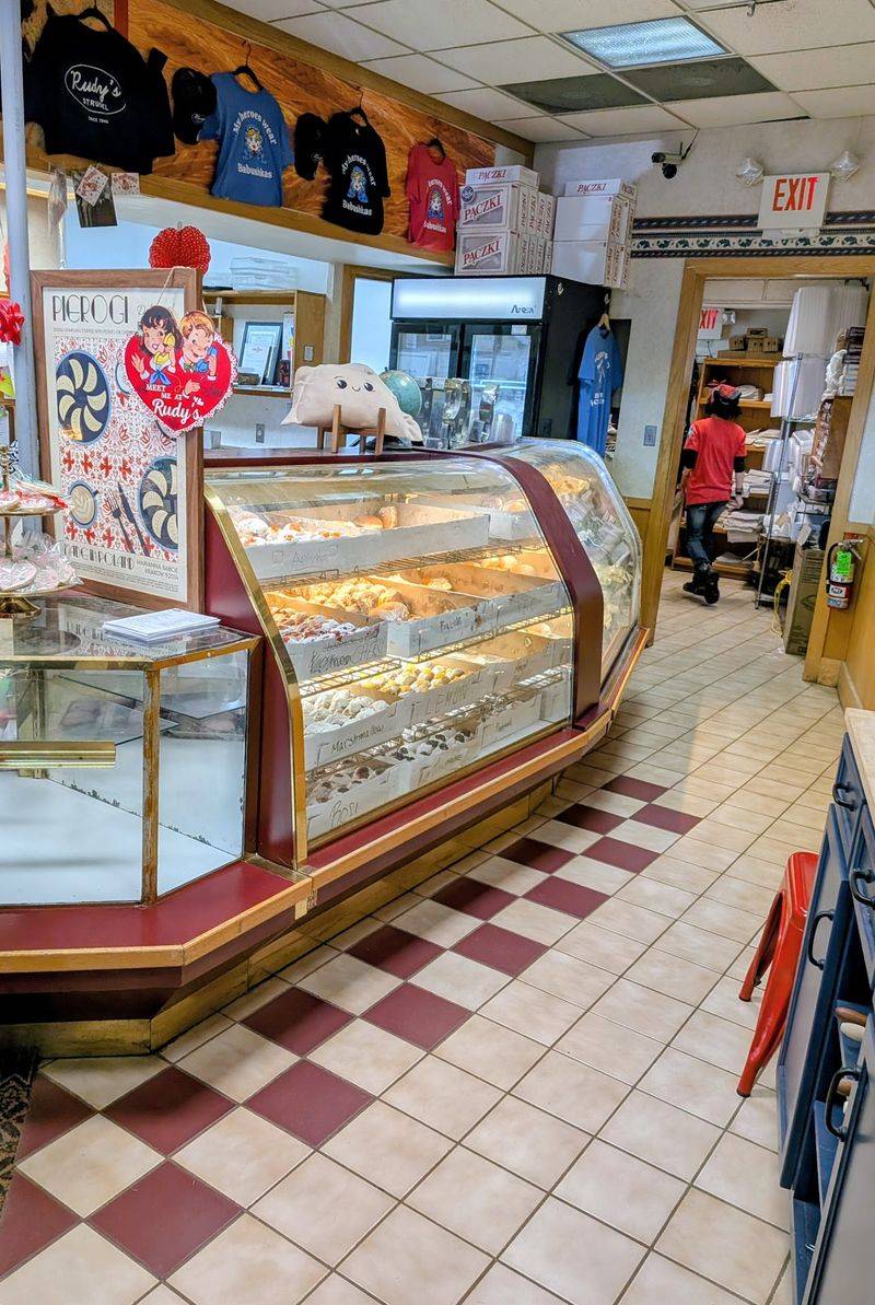 A Bakery That Earns the Drive, Every Time A Bakery That Earns the Drive, Every Time