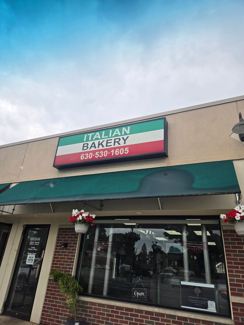 A Bakery With Deep Roots in Addison A Bakery With Deep Roots in Addison