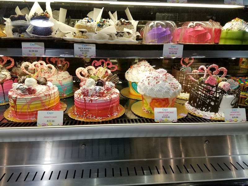 A Bakery With Real Ambition and Custom Options