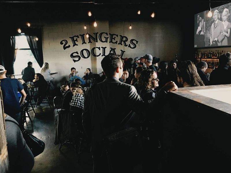 A Bar That Feels Like a Regular's Spot A Bar That Feels Like a Regular's Spot