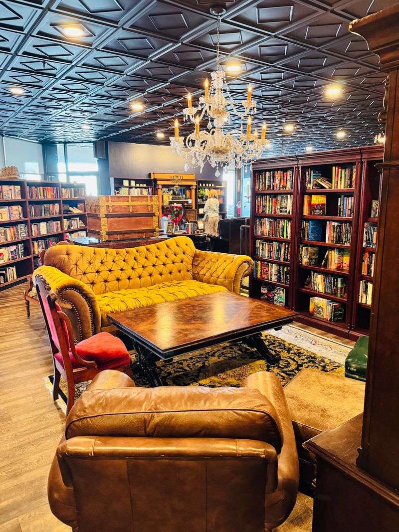 A Bookstore, a Bar, and a Reading Room in One A Bookstore, a Bar, and a Reading Room in One