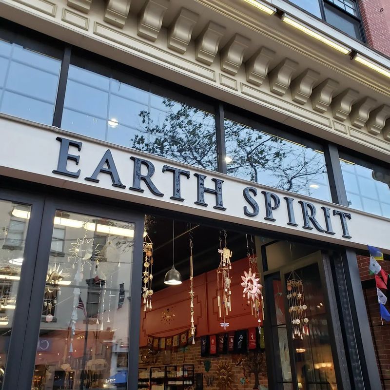 A Broad Street Address With Small-Town Pull A Broad Street Address With Small-Town Pull