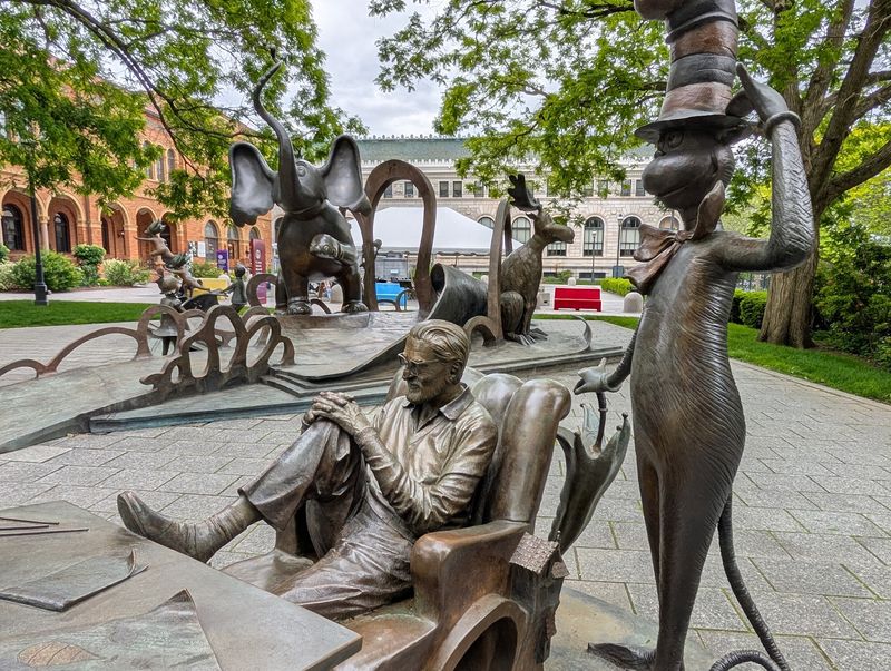 A Bronze Wonderland in the Heart of Springfield A Bronze Wonderland in the Heart of Springfield
