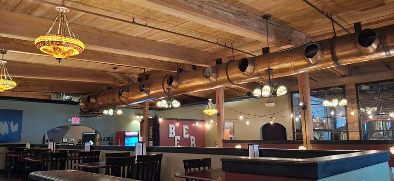 A Casual Atmosphere for All Kinds of Guests A Casual Atmosphere for All Kinds of Guests