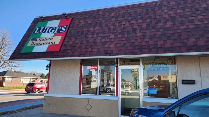 A Classic Italian Spot on South Jeffers Street A Classic Italian Spot on South Jeffers Street