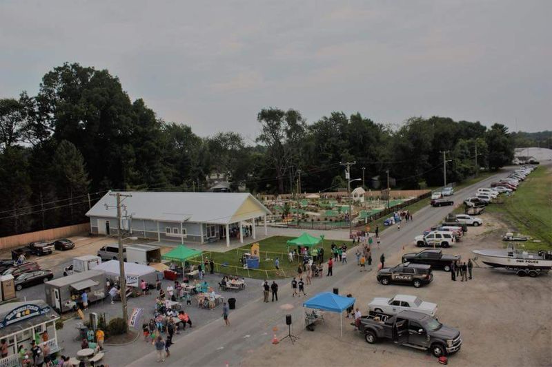 A Community Hub That Never Stops Buzzing A Community Hub That Never Stops Buzzing