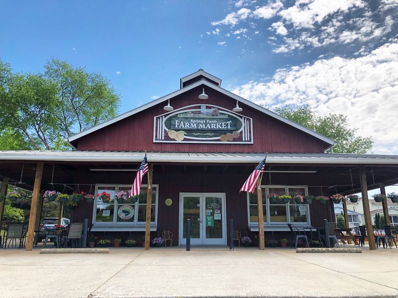A Country Corner Just Minutes From Charlotte A Country Corner Just Minutes From Charlotte
