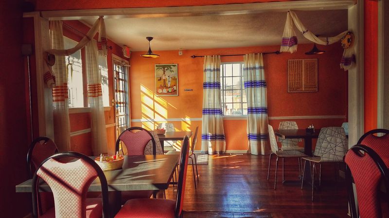 A Cozy Room Made for Sharing a Meal A Cozy Room Made for Sharing a Meal