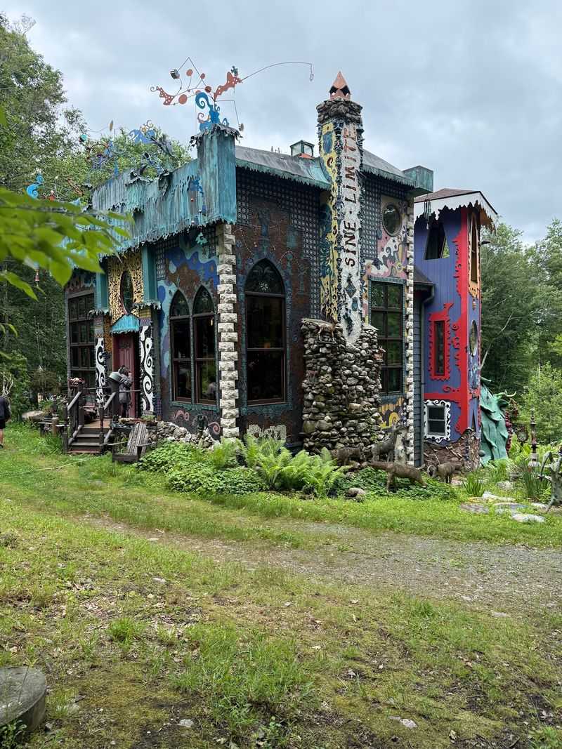 A Day Trip For Curious Kids And Grown-Up Tinkerers
