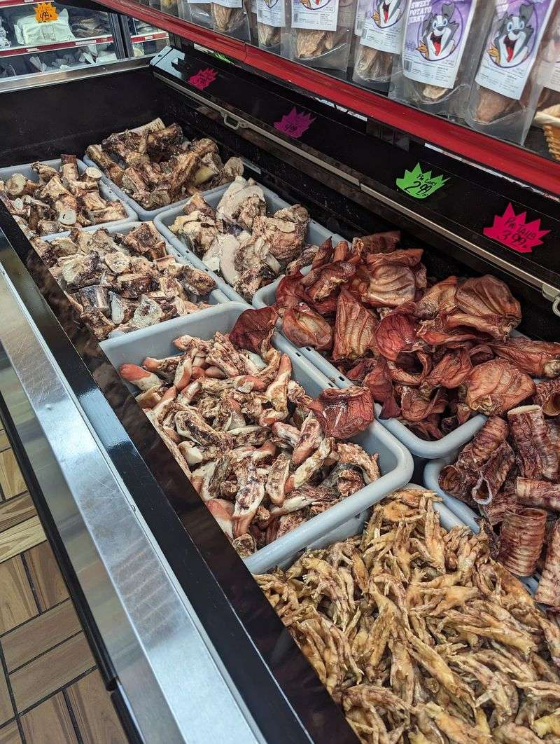 A Dog Treat Section That Steals Hearts A Dog Treat Section That Steals Hearts