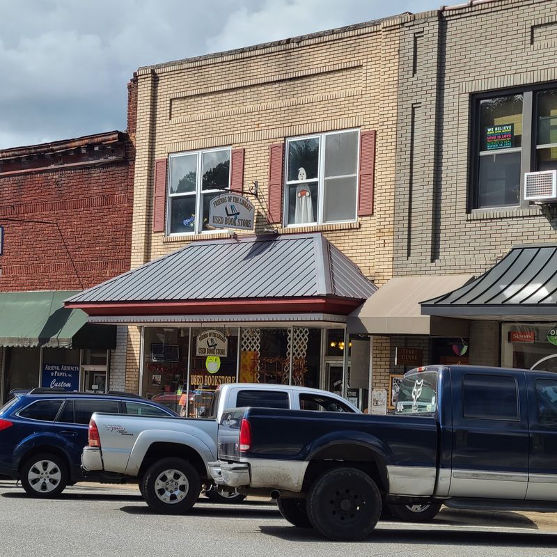 A Downtown Gem in the Blue Ridge Foothills A Downtown Gem in the Blue Ridge Foothills