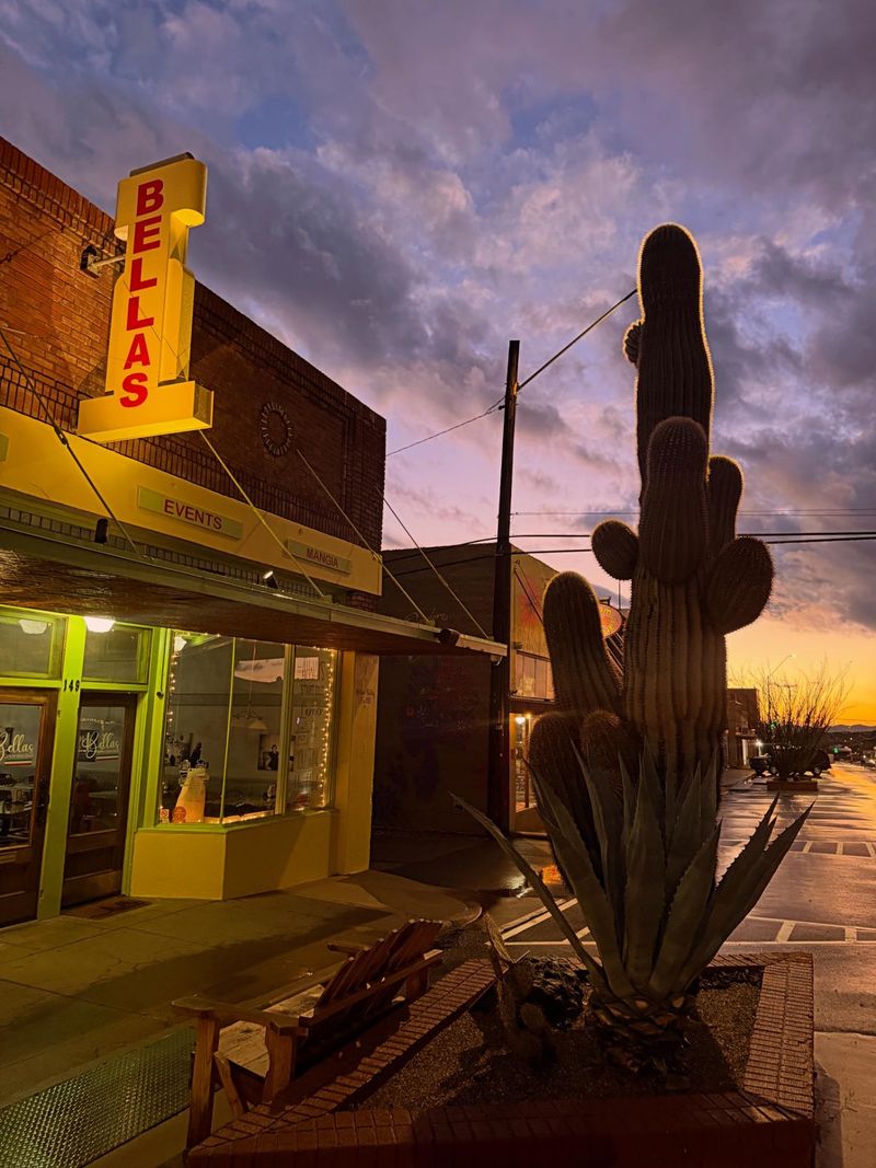 A Favorite Stop for Hikers and Road Trippers A Favorite Stop for Hikers and Road Trippers