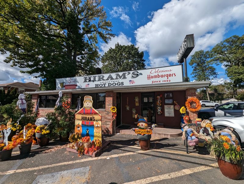 A Fort Lee Roadstand With A Plainspoken Address A Fort Lee Roadstand With A Plainspoken Address