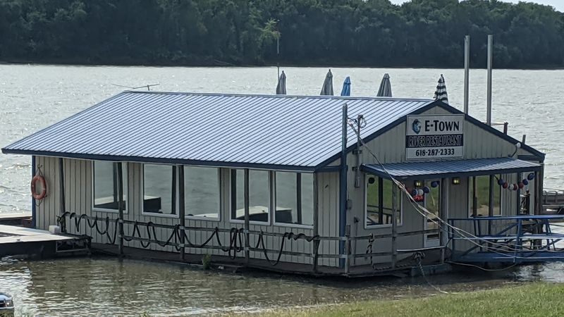 A Hidden Illinois Gem Worth Adding to Your Bucket List