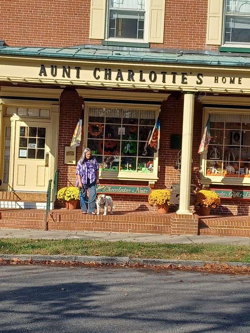 A Maple Avenue Candy Landmark A Maple Avenue Candy Landmark