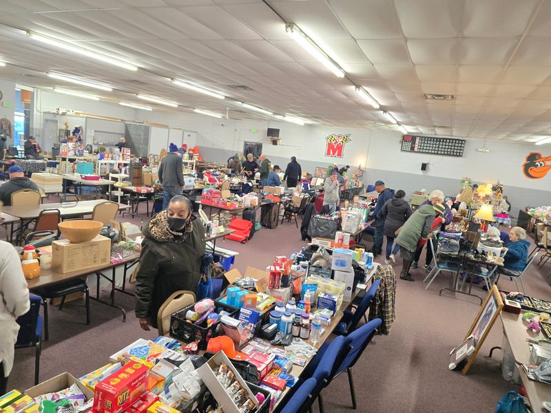 A Market Built Around a Sunday Habit A Market Built Around a Sunday Habit