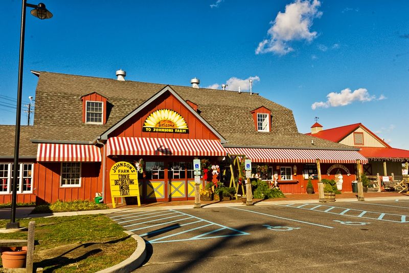 A Medford Farm With A Full-Day Plan