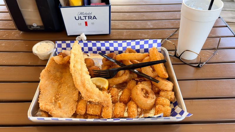 A Menu That Keeps Everyone Fed A Menu That Keeps Everyone Fed