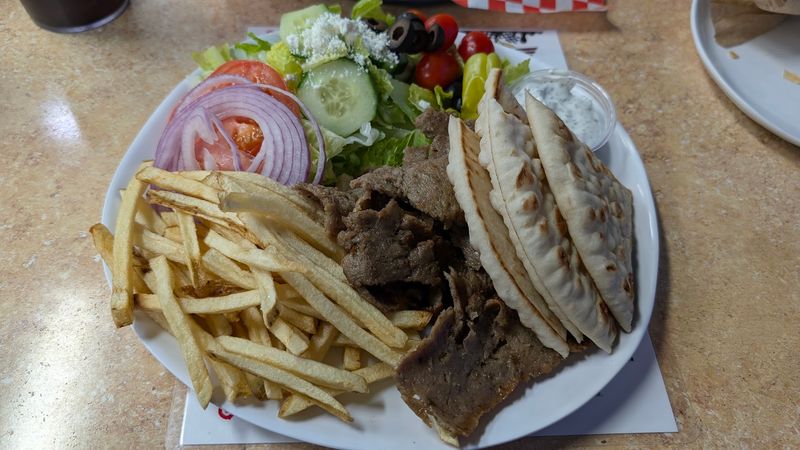 A Menu That Reaches Well Beyond the Burger