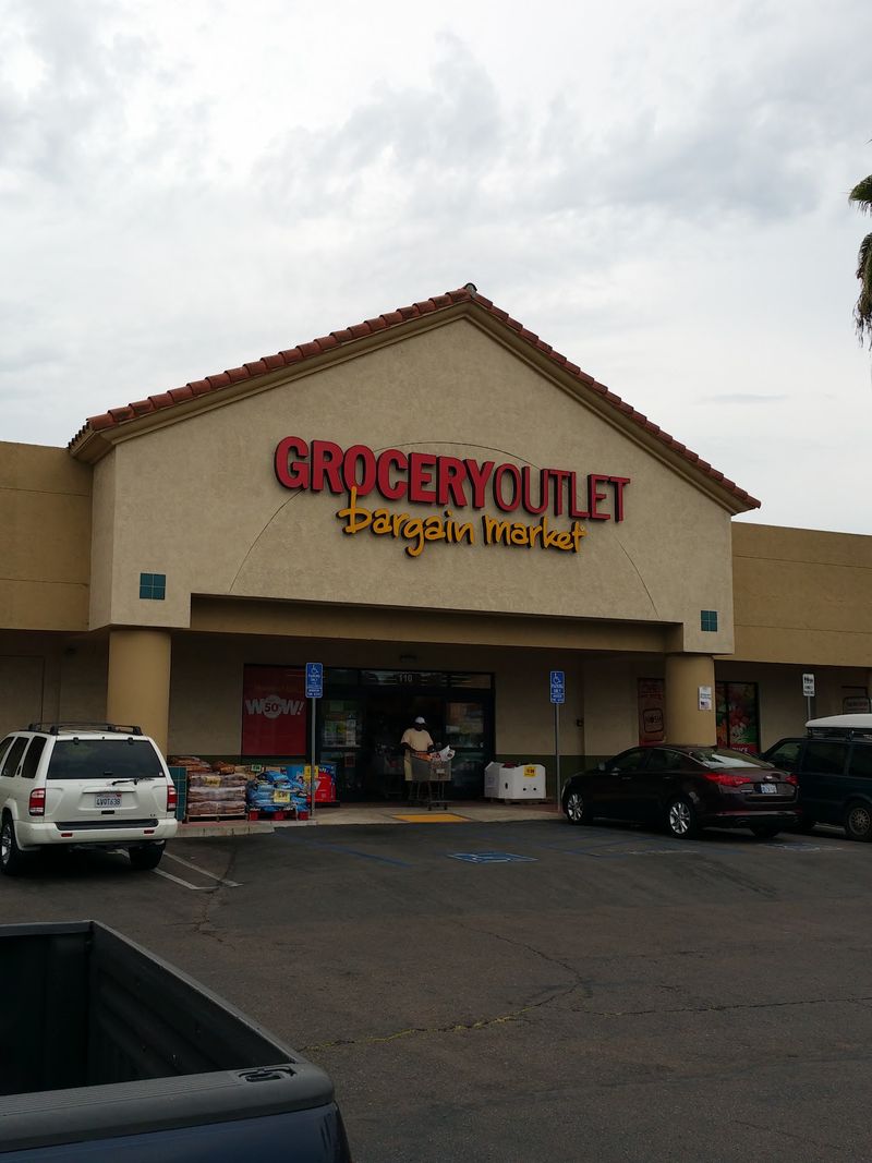 A Neighborhood Bargain Spot in Spring Valley A Neighborhood Bargain Spot in Spring Valley