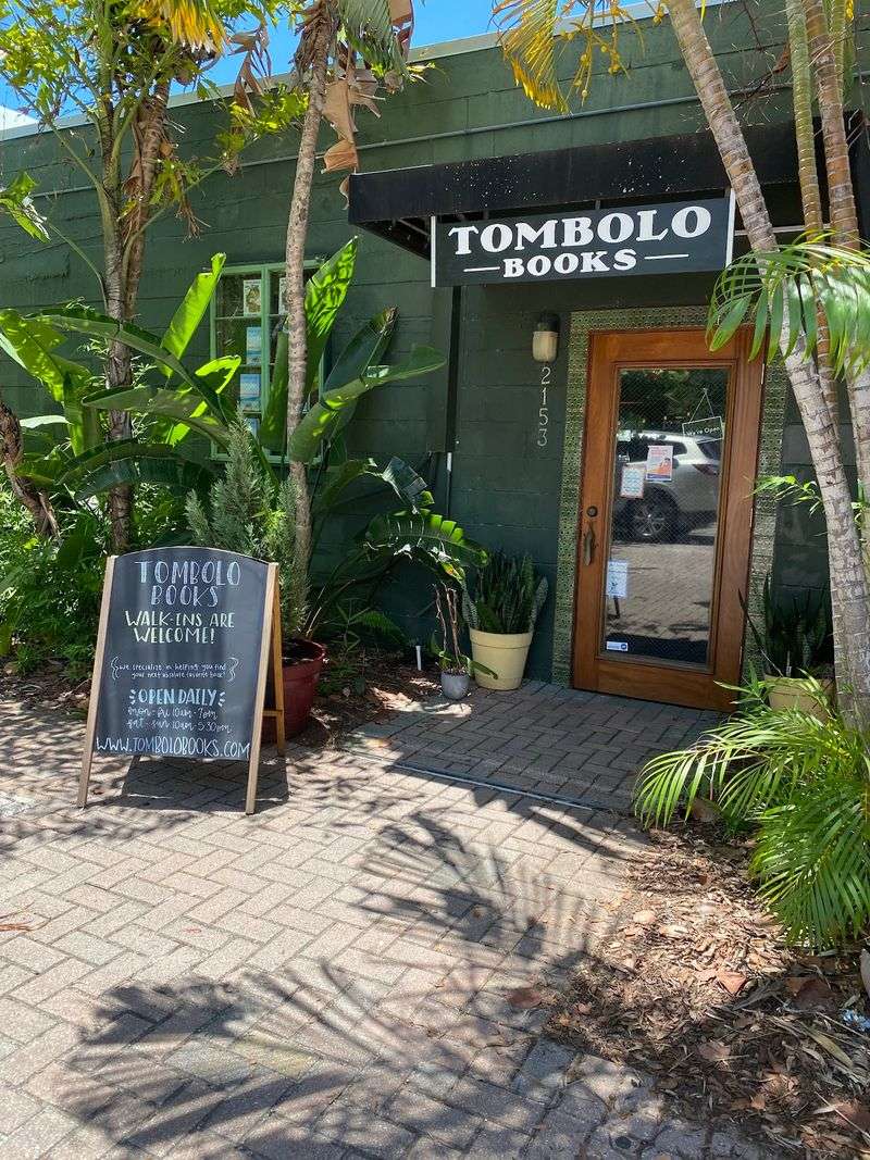 A Neighborhood Setting That Adds to the Visit
