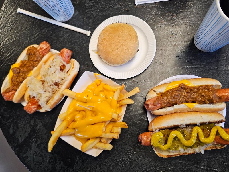 A No-Frills Menu With Familiar Roadstand Detours A No-Frills Menu With Familiar Roadstand Detours