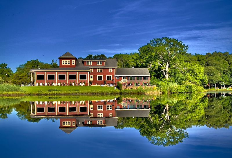 A Polished Setting Without Leaving South Jersey A Polished Setting Without Leaving South Jersey