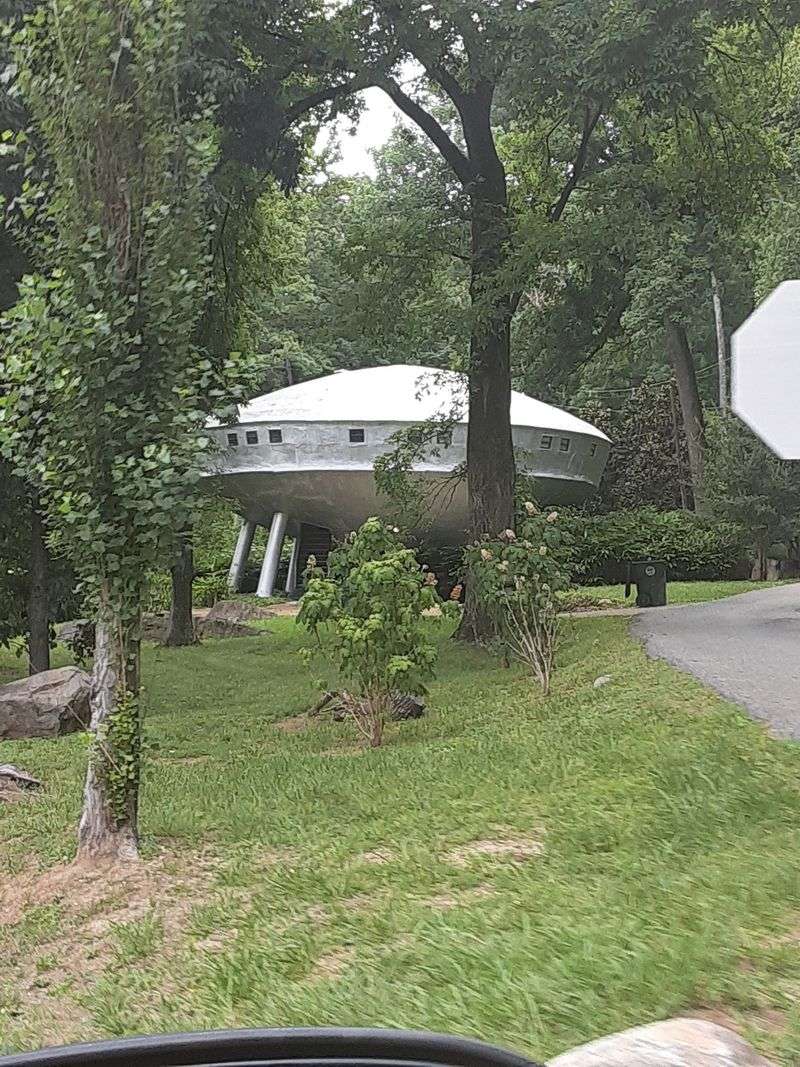 A Private Home, Not a Tourist Attraction A Private Home, Not a Tourist Attraction