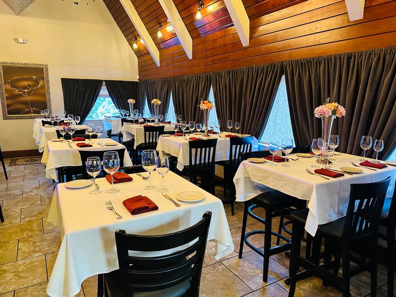 A Restaurant That Feels Like Someone's Home A Restaurant That Feels Like Someone's Home