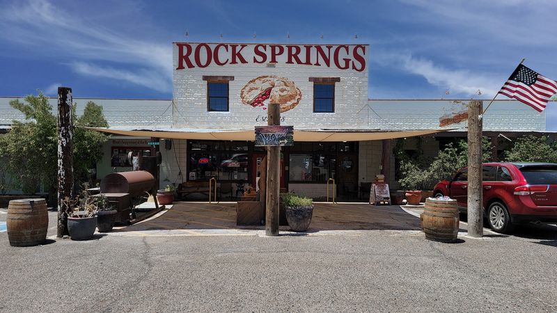A Roadhouse Halfway Between Phoenix and Prescott