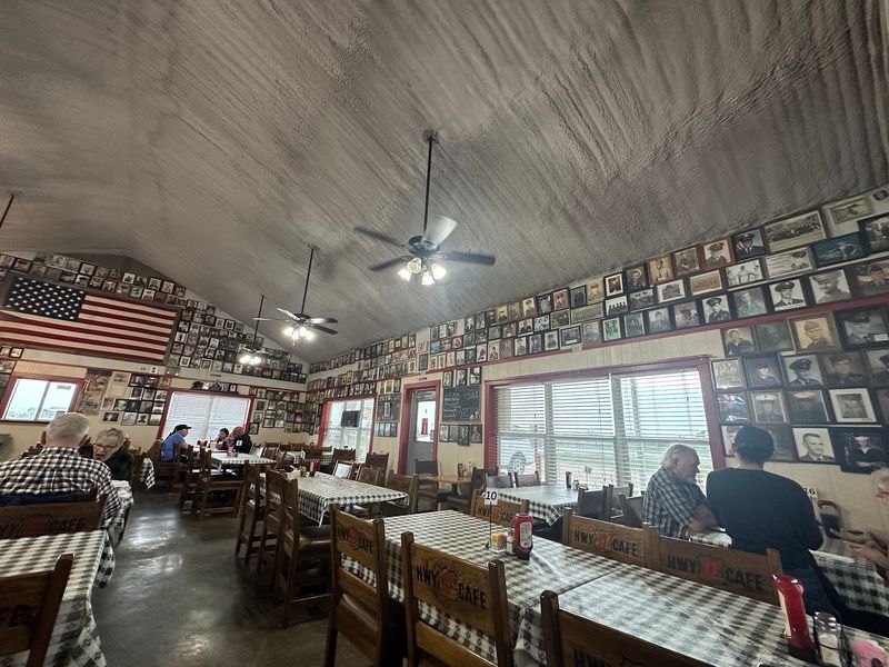 A Roadside Stop That Rewards the Curious A Roadside Stop That Rewards the Curious