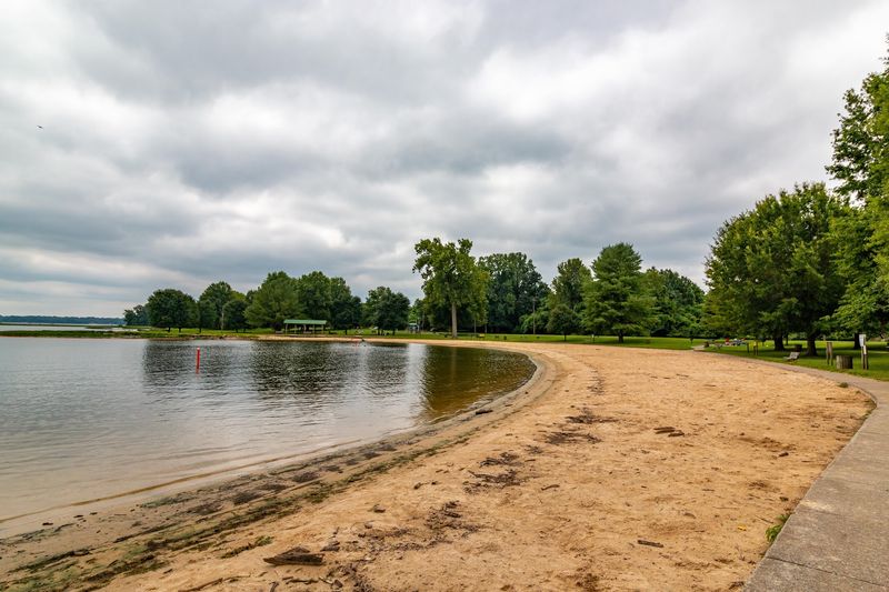 A Sandy Surprise Just Outside Nashville