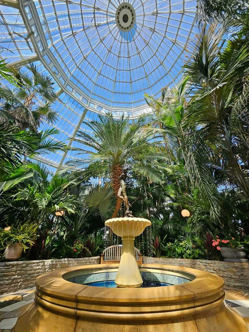 A Satisfying Place That Earns Its Place on Any Twin Cities Itinerary A Satisfying Place That Earns Its Place on Any Twin Cities Itinerary