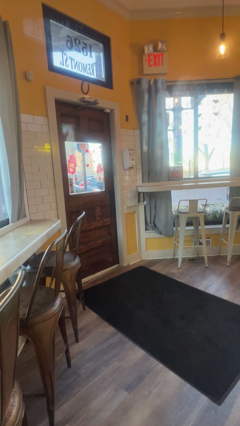 A Snug Space With Just Seven Stools