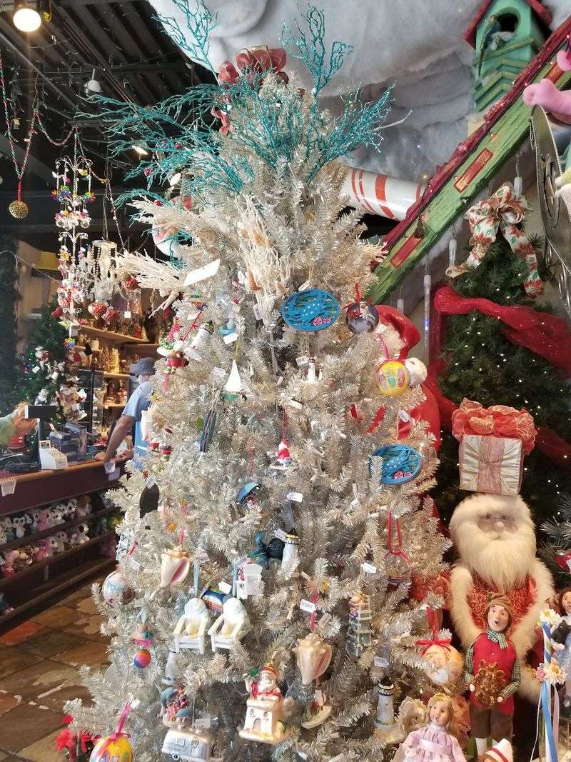 A Soft Verdict For Christmas People A Soft Verdict For Christmas People