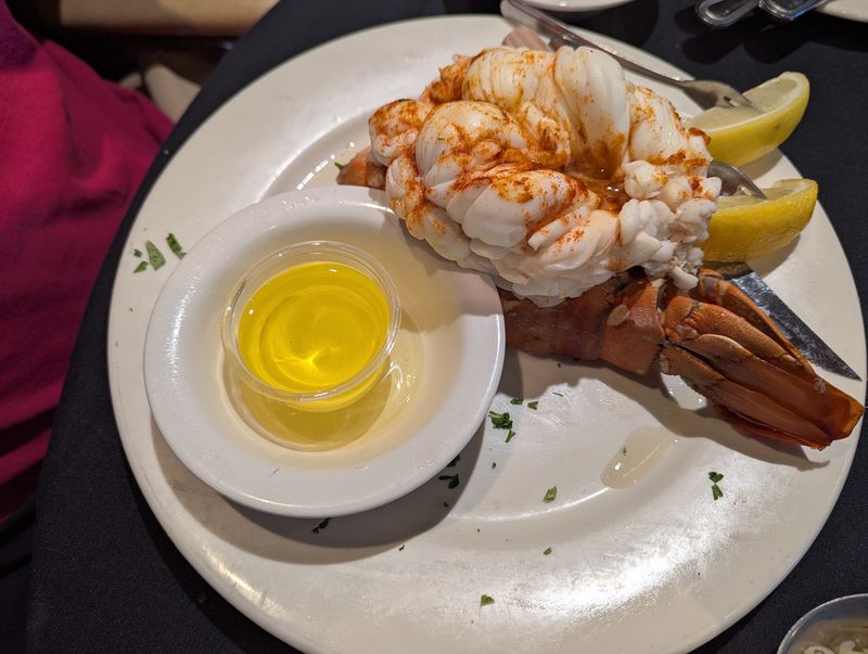 A Soft Verdict For Seafood Loyalists A Soft Verdict For Seafood Loyalists