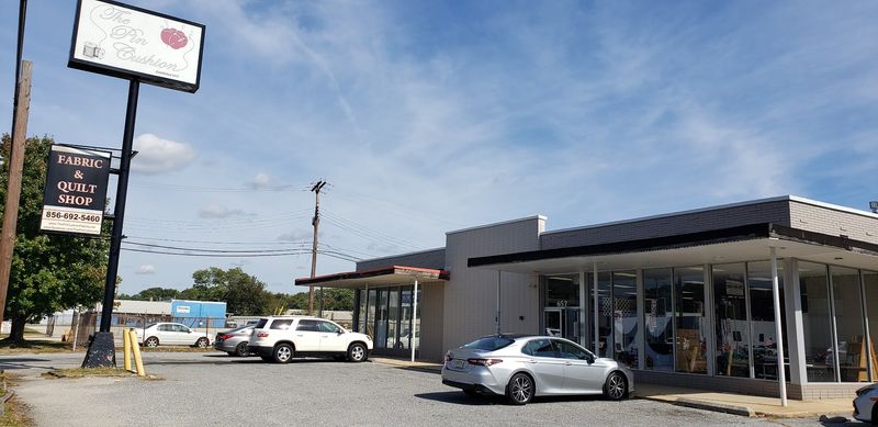 A South Jersey fabric stop with a clear address A South Jersey fabric stop with a clear address