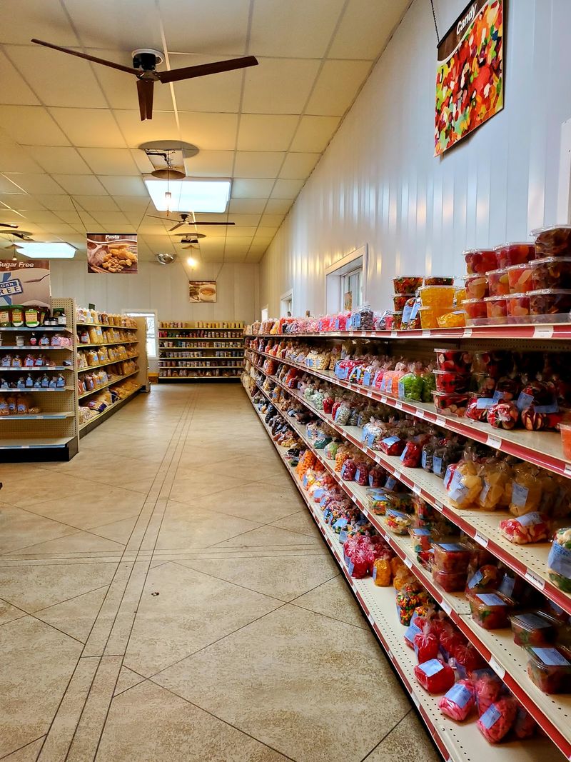 A Store That Operates by Its Own Rules A Store That Operates by Its Own Rules