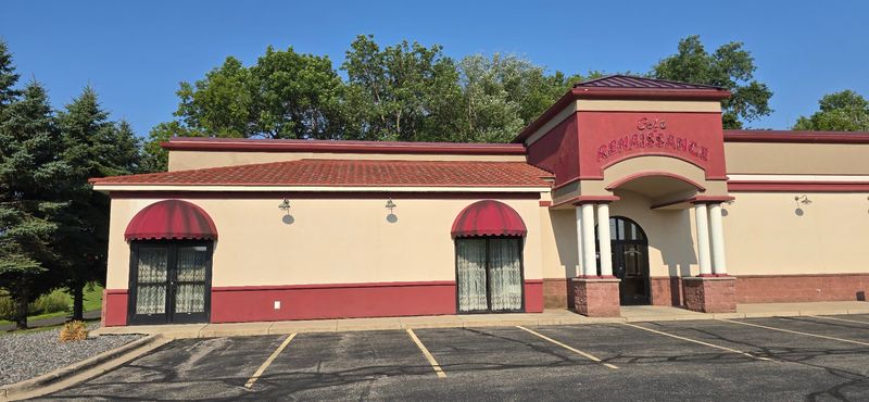 A Strip-Mall Exterior That Hides Something Remarkable A Strip-Mall Exterior That Hides Something Remarkable