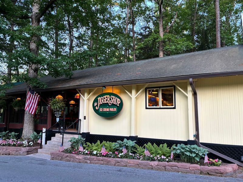 A Sweet Address Worth Seeking Out