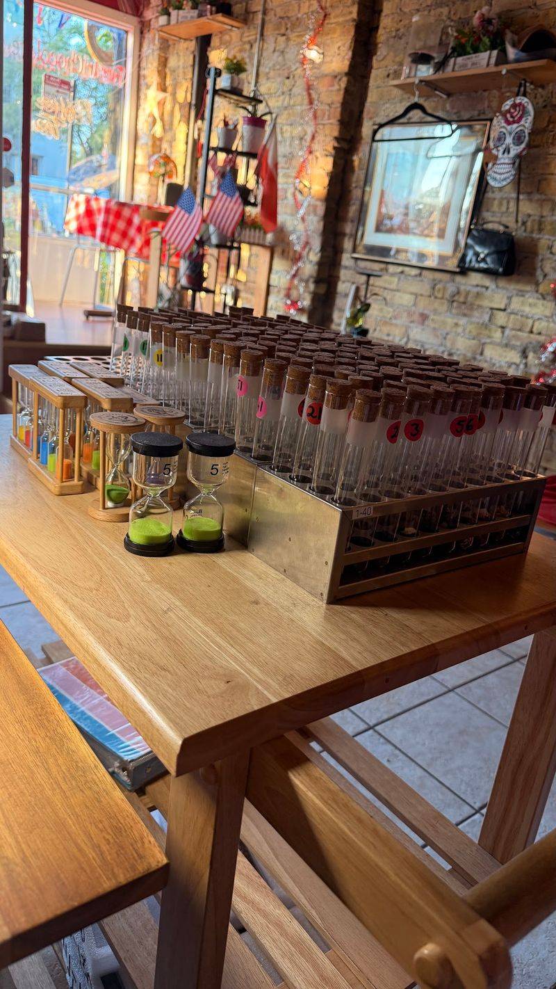 A Tea Selection That Arrives Like a Science Experiment A Tea Selection That Arrives Like a Science Experiment