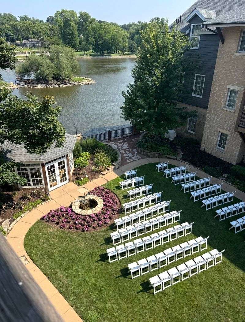 A Top Wedding Venue in the Chicago Suburbs