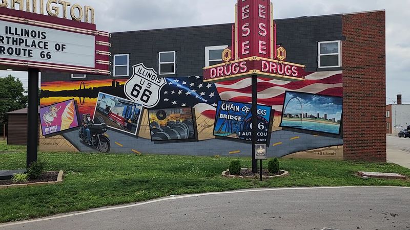 A Tribute to Route 66's Illinois Legacy