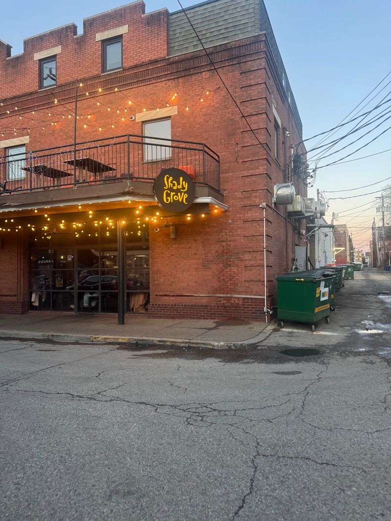A Walnut Street Corner Worth Finding A Walnut Street Corner Worth Finding