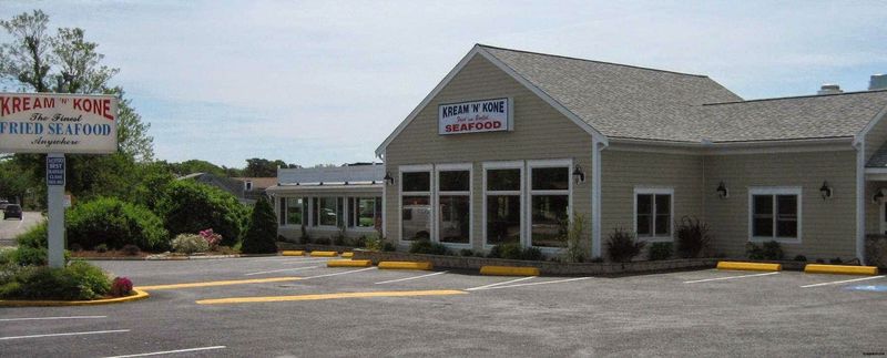 A West Dennis Landmark on Main Street