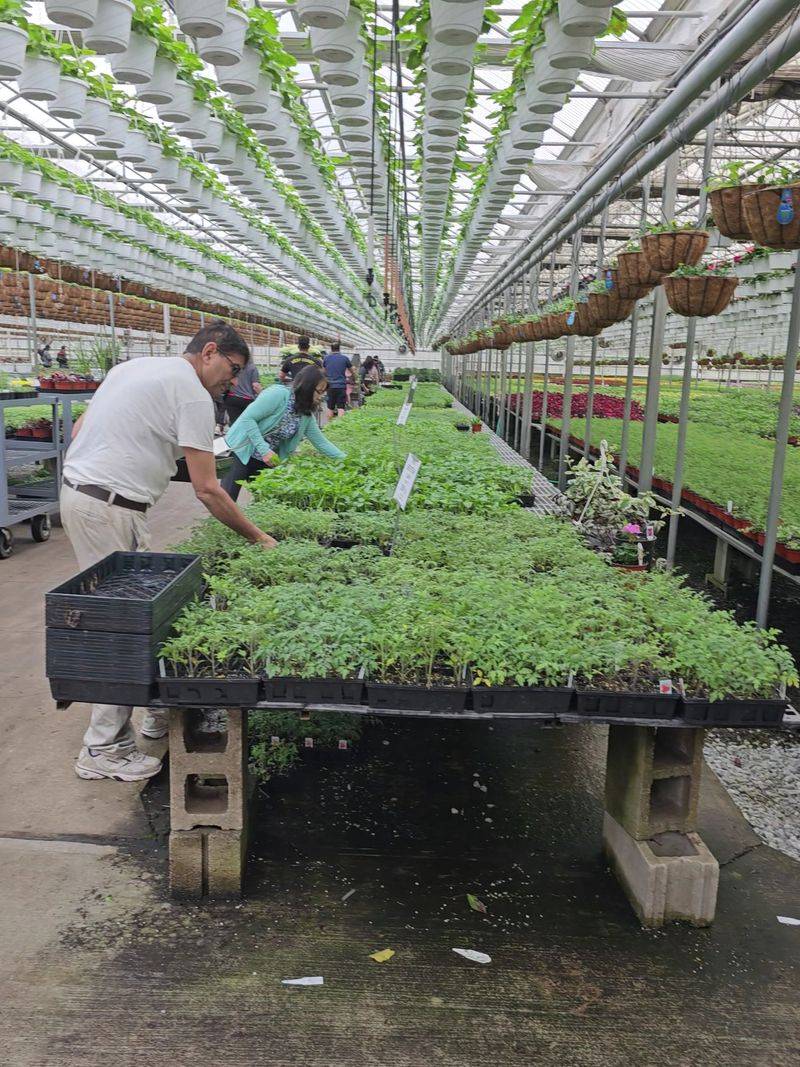 A Worthwhile Stop for Prepared Gardeners A Worthwhile Stop for Prepared Gardeners