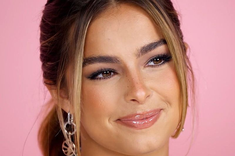Addison Rae - Estimated Net Worth: $25-30 Million Addison Rae - Estimated Net Worth: $25-30 Million