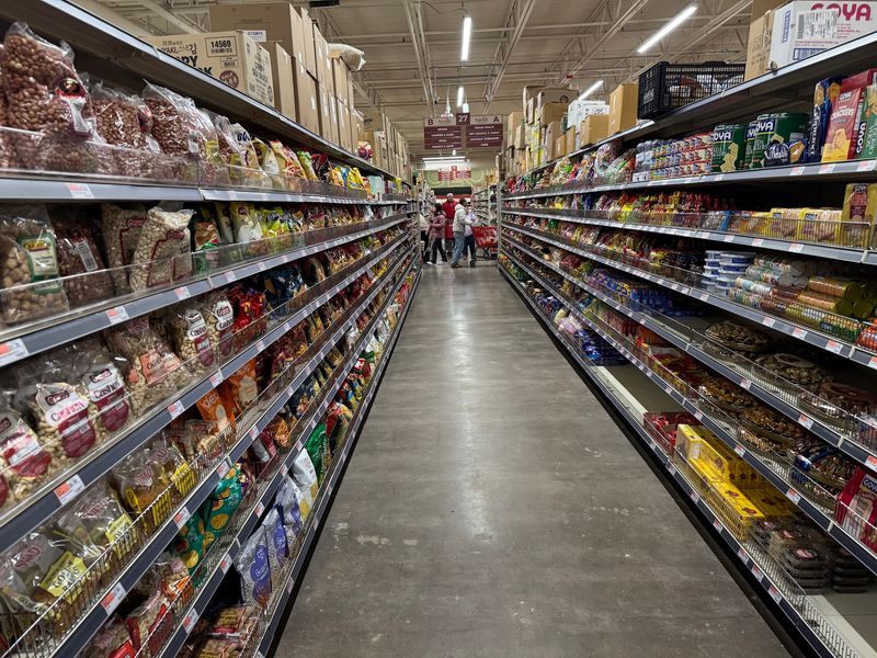 Aisles That Cross Continents Aisles That Cross Continents